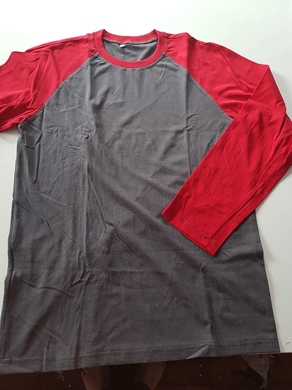 Tricou bicolor model raglan